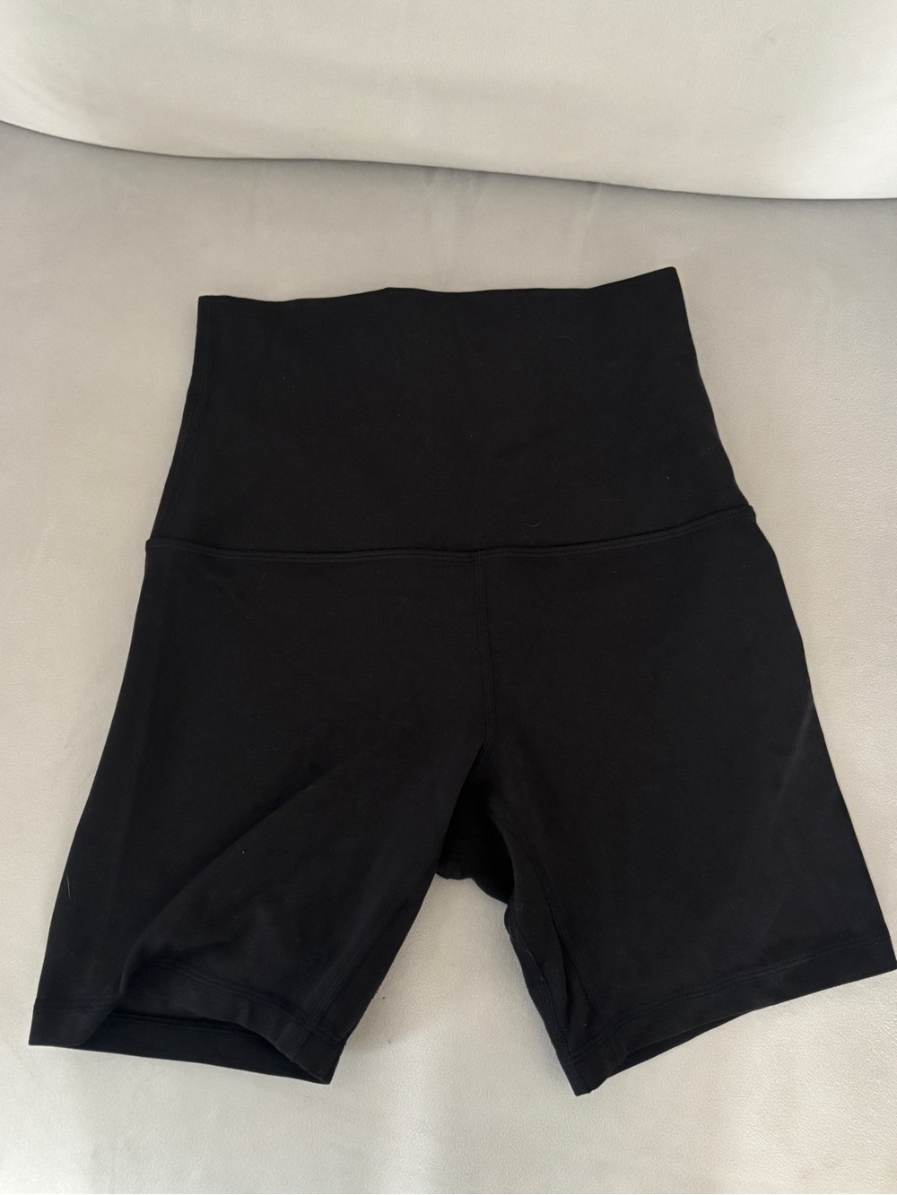 lululemon athletica Super High-Rise Black Bike Shorts 8”